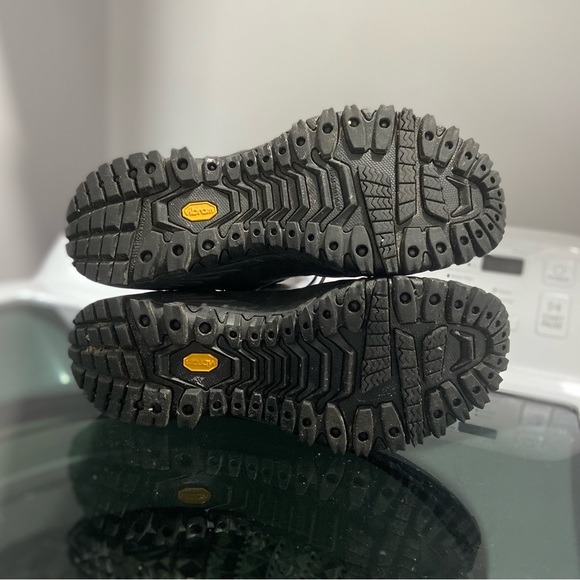 Merrill - Mens Gortex weather proof winter boots - SZ 7 - Picture 12 of 12